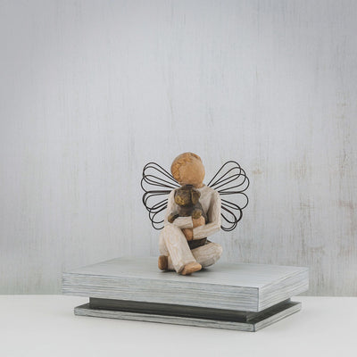 Figurine Ange du réconfort - Willow Tree - <i>Offrir du réconfort et de l'amour</i>