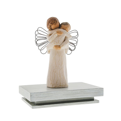 Figurine Étreinte d'un Ange - Willow Tree - <i>Tenir près de soi ce qui nous est cher</i>