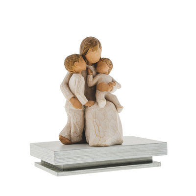 Figurine Paisiblement - Willow Tree - <i>Doucement enlacés d'amour</i>