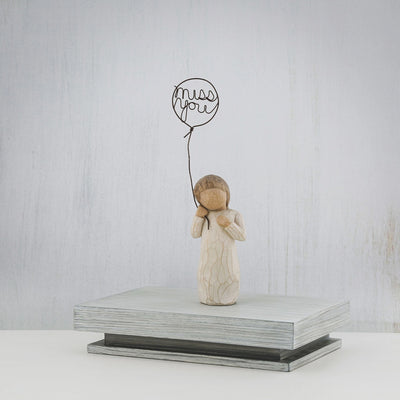 Figurine Tu me manques - Willow Tree - <i>Dans mes pensées, dans mon coeur</i>